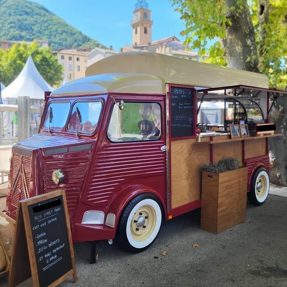 Citroën HY hecho a medida en evento – Aristotrucks Madrid